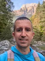 Adrián Satue Paules