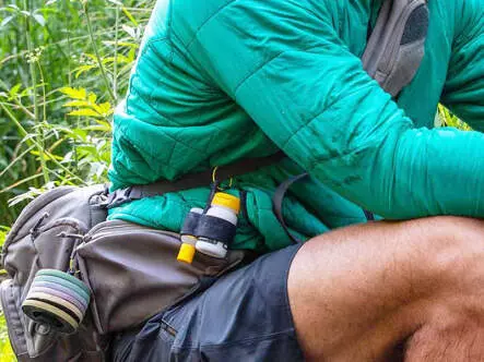 Porta flacone SILICONE DOUBLE BARREL CADDY loon outdoors