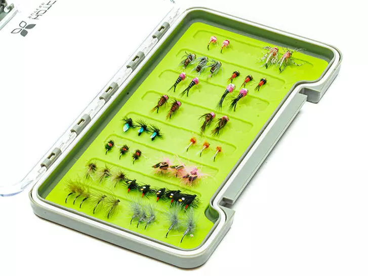 Selezione mosche hotfly TEMOLO UNIVERSAL BL - 48 mosche senza ard. con scatola